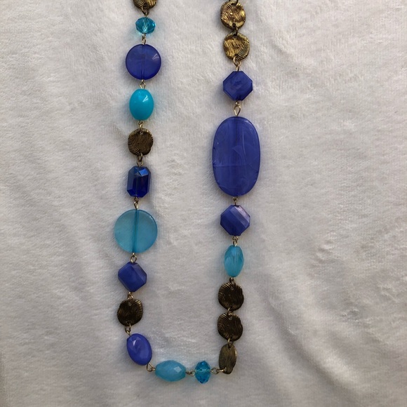 Necklace & Earring Set - Picture 6 of 8